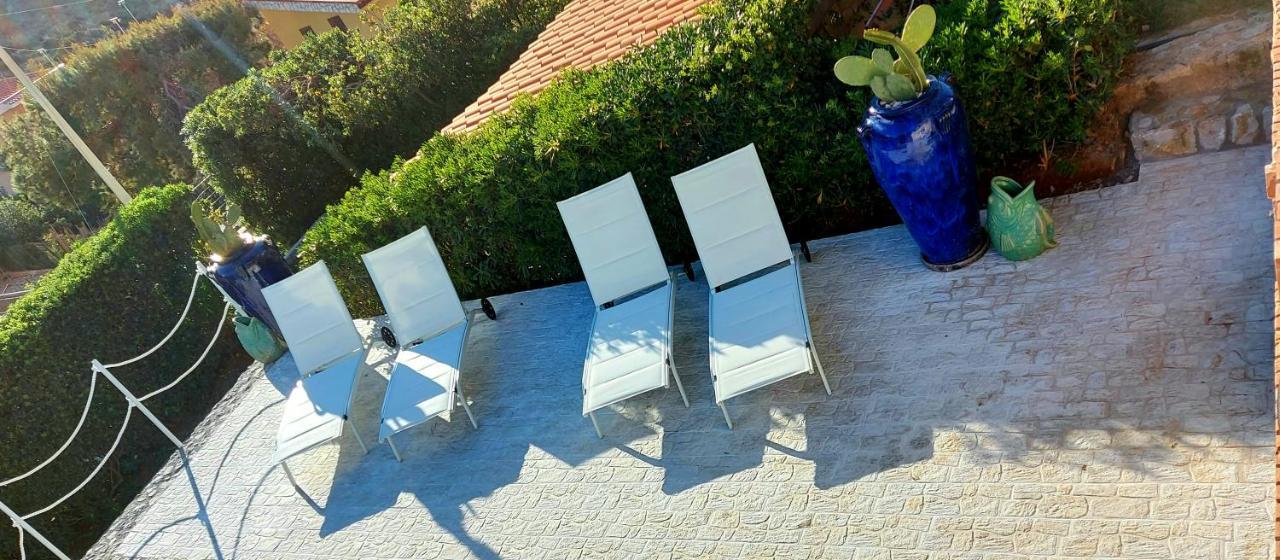 Vfh Villa Flavia Eco B&B - 50 Metri Dal Mare 산타플라비아 외부 사진