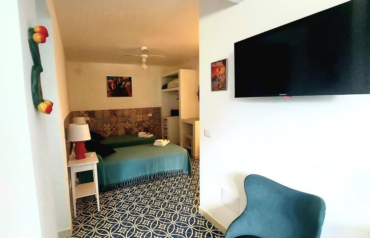Vfh Villa Flavia Eco B&B - 50 Metri Dal Mare 산타플라비아 외부 사진