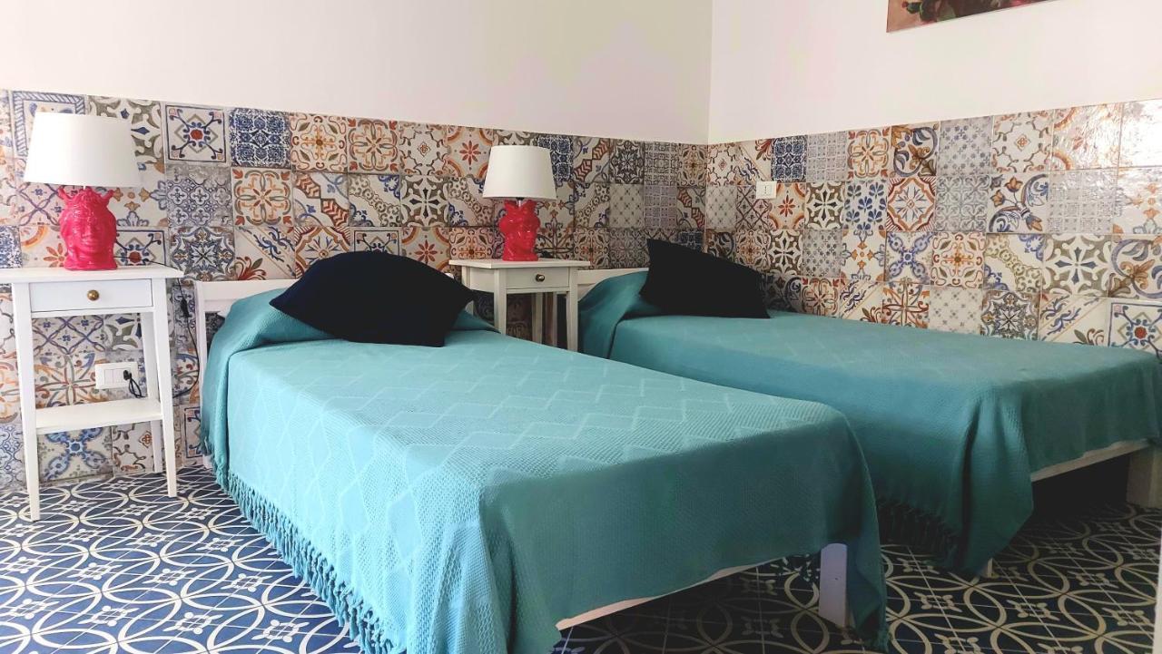 Vfh Villa Flavia Eco B&B - 50 Metri Dal Mare 산타플라비아 외부 사진